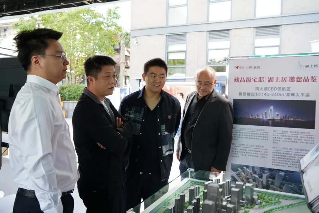 640 (15)_37811640 (15)